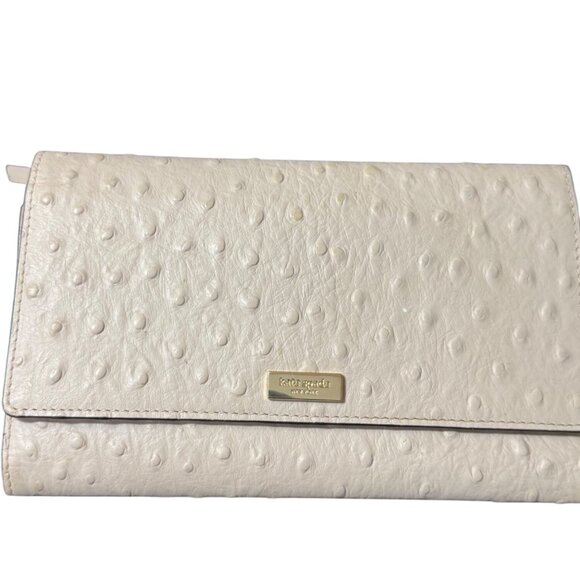 Kate Spade New York Riverside Phoenix Leather Travel Wallet Large  Beige - Picture 1 of 5